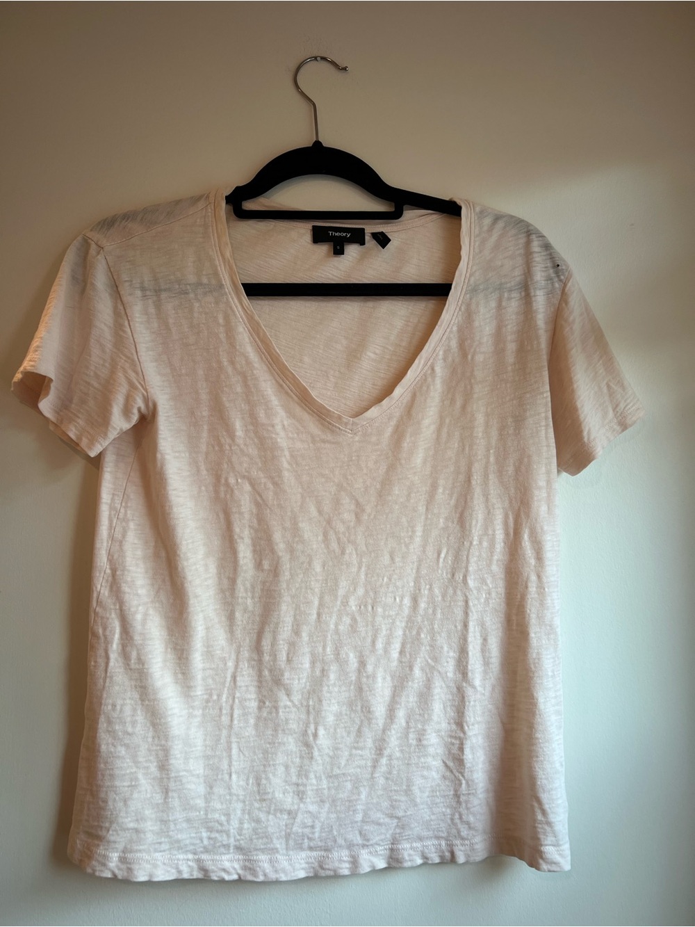 Theory Women's V-Neck Short Sleeve Tee in Pale Blush